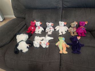 11 piece beanie babies collector set