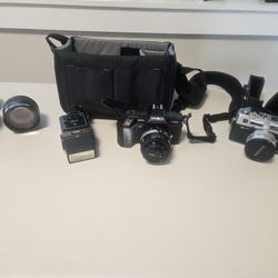 Antique Cameras And Lens 