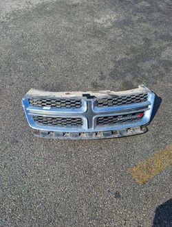 🤯2011 To 2014 Dodge Avenger Upper Grillel with Emblem OEM Chrome $100