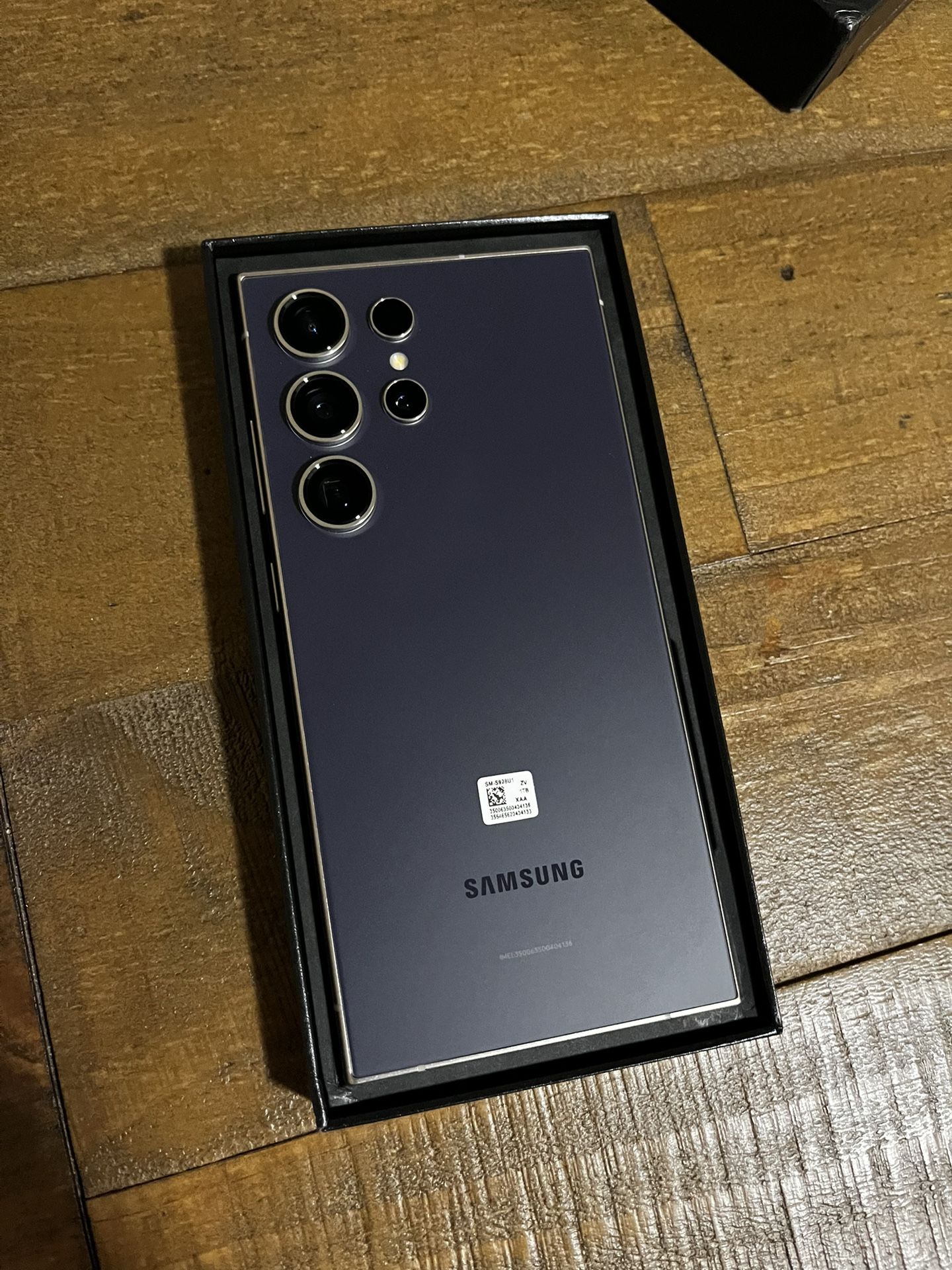 Samsung S24 Ultra (1TB) Titanium Violet