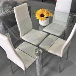 Brand New Dining Set - Juego De Comedor Nuevo A Estrenar 