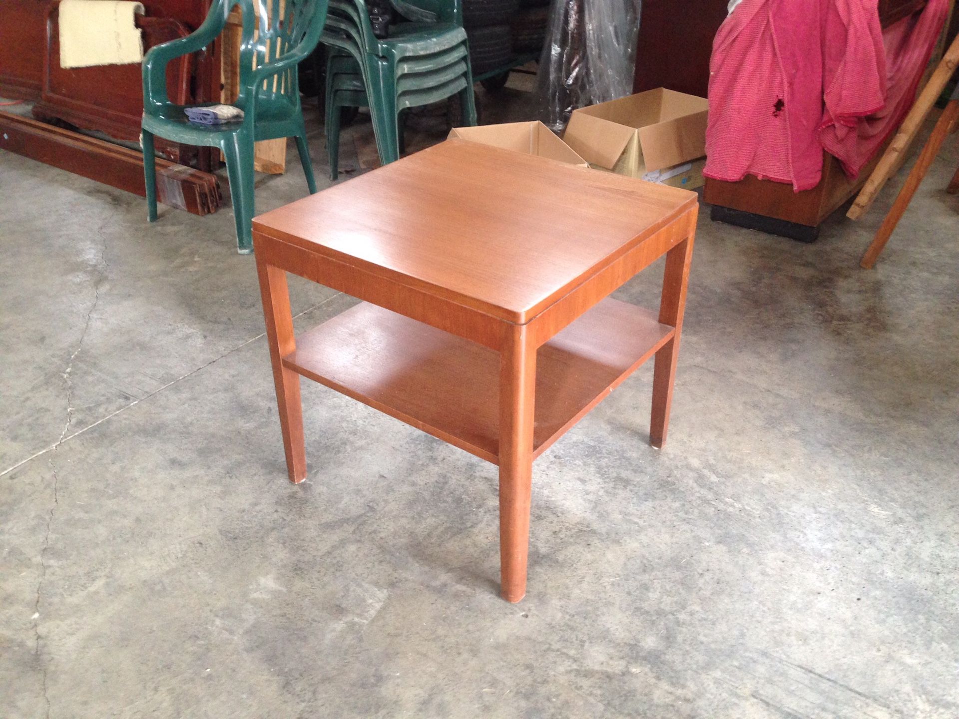 Corner or end table. Totally Refinished With Glass Top