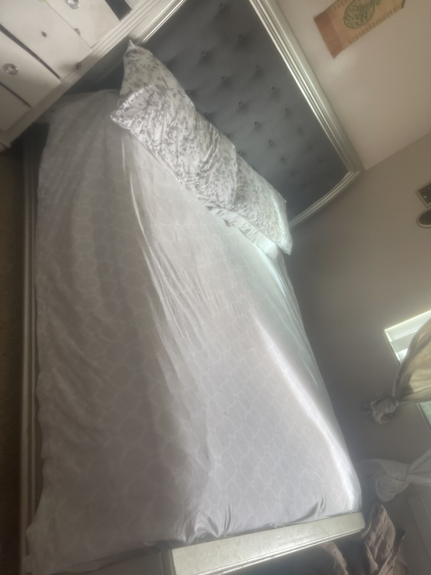 King Sized Mattress And Bed Frame