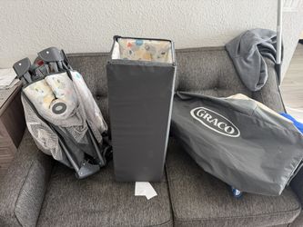 Graco Pack N’ Play Portable Playard