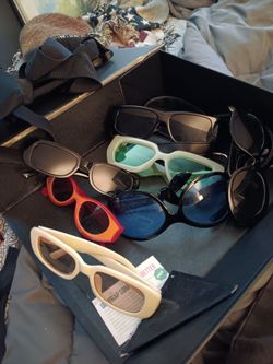Mixed Lot of Sunglasses – 8 Pairs