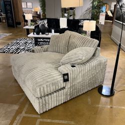 Comfy Chair In Stock For Fast Delivery 