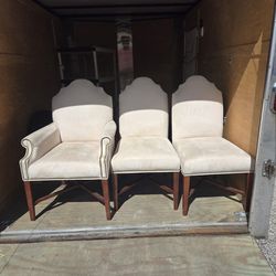 3 Chairs Like New