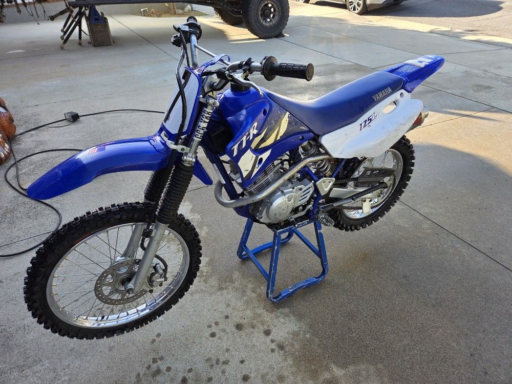 2002 Yamaha TTR125L