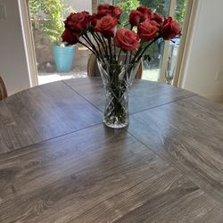 Dining Table W 4 Chairs 