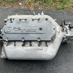 Acura TL Upper Intake Manifold/Throttle Body