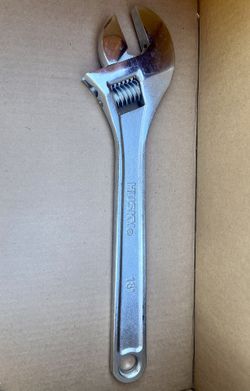 Husky 18” Pry Bar USED 