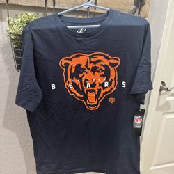 Chicago Bears Tshirt - Size L - New With Tags