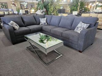 BRAND NEW GRAY IR BIEGE CHENILLE SECTIONAL