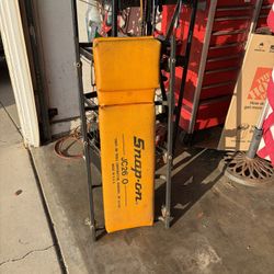 Snap On Rolling Creeper