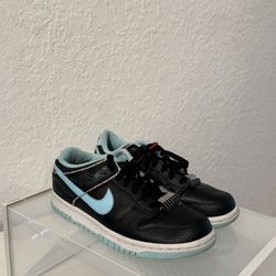 Nike Dunk Low “Tiffany” Inspired/ Diamond Supply Co. 