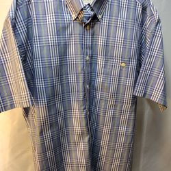 Orvis New Men's size XL Blue micro plaid short sleeve button up shirt. Excellent condition awesome color combination and design. Beautifully design aw