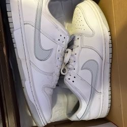 Nike Dunk Low Size 9.5