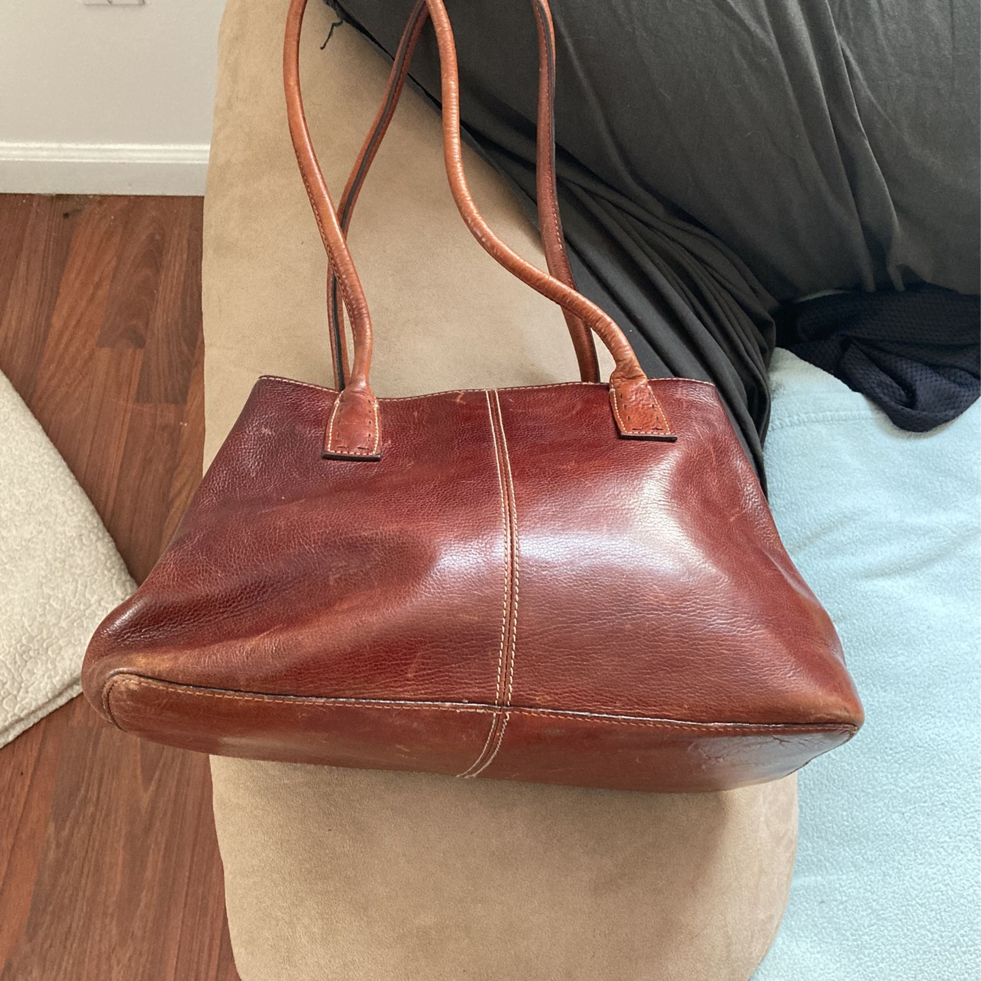 Fossil Leather Bag