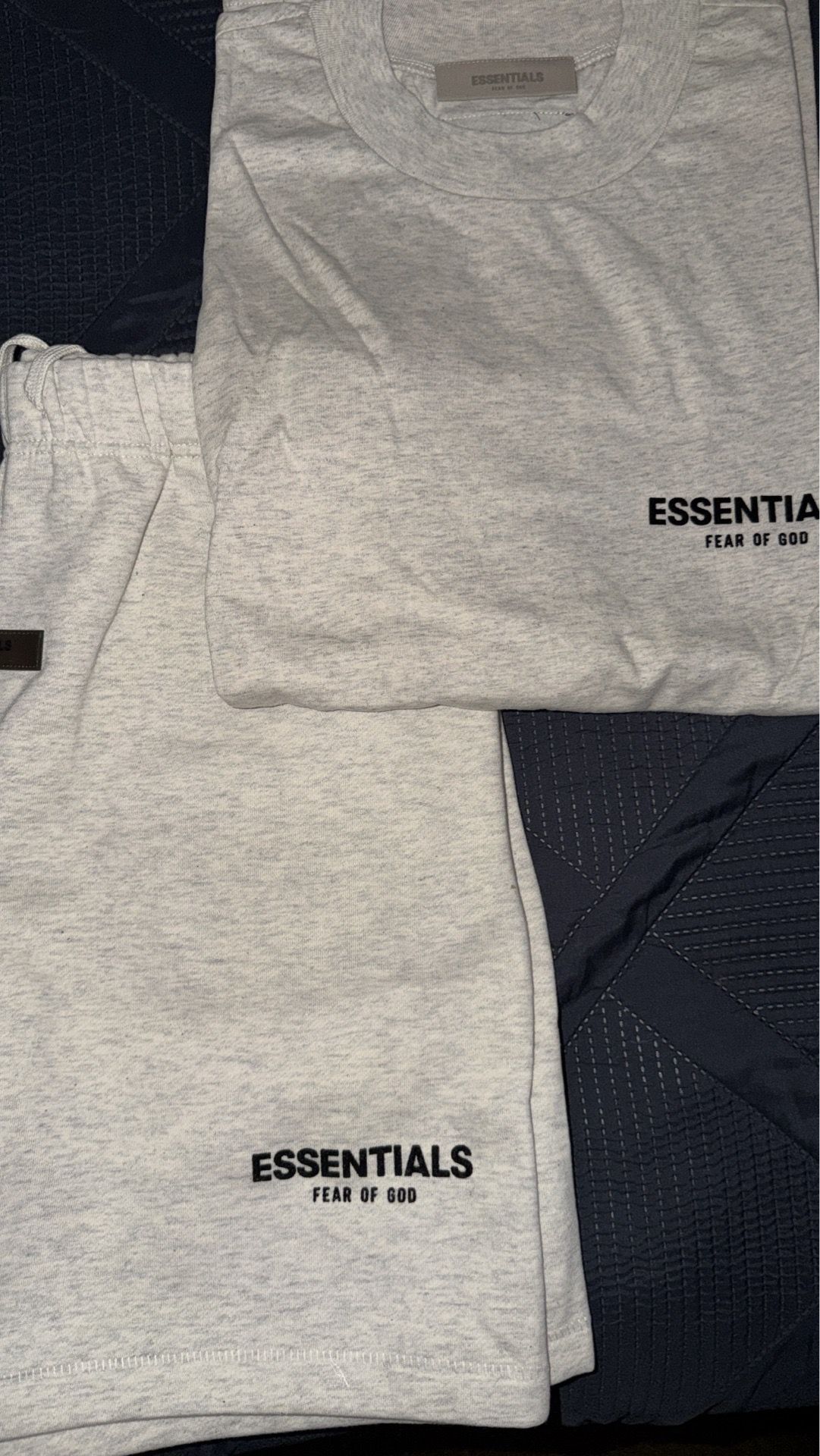 Essentials Fear Of God (shirt and shorts set)