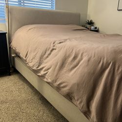 Queen Bed Frame 