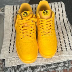 Nike Premium Air Force 1- Yellow