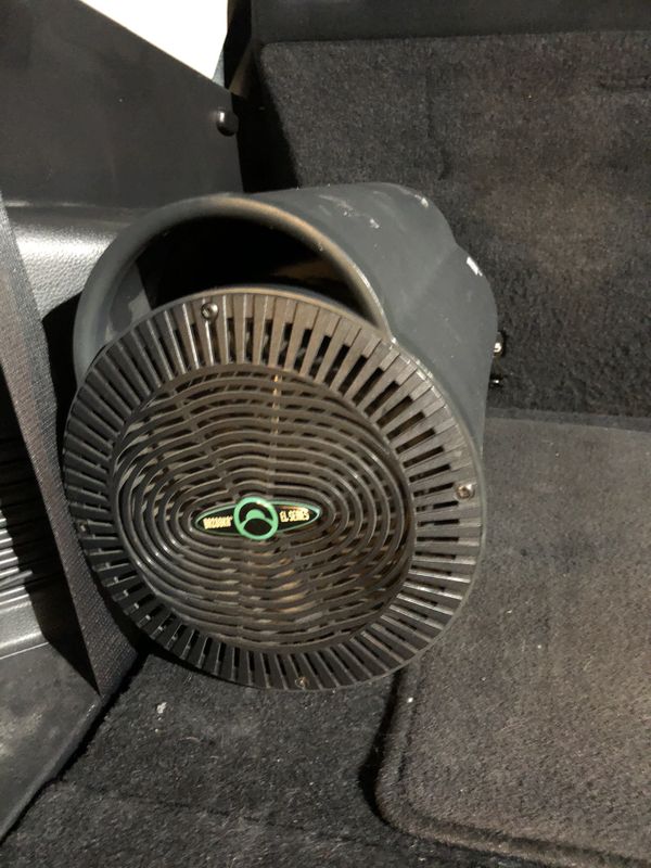 8 inch powered subwoofer Bazooka for Sale in Las Vegas, NV OfferUp