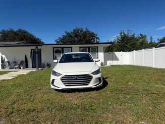 Hyundai Elantra White Sedan