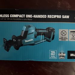 Makita Recipro Saw Tool Only New