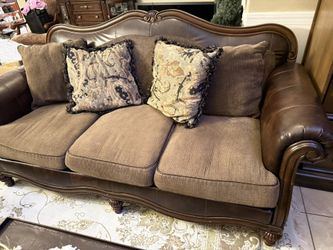 2 Piece Couch Set American Signature