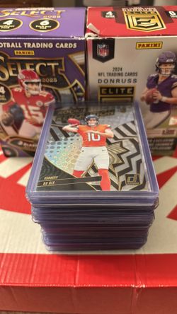 270 NFL Card Lot