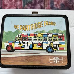 Vintage 1971 The Partridge Family lunch box with thermos