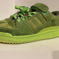 Adidas Grinch Size 5