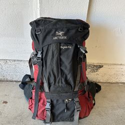 Arcteryx Woman’s M Backpacking Backpack Bora 62