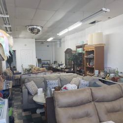 Welcome To Our Store 