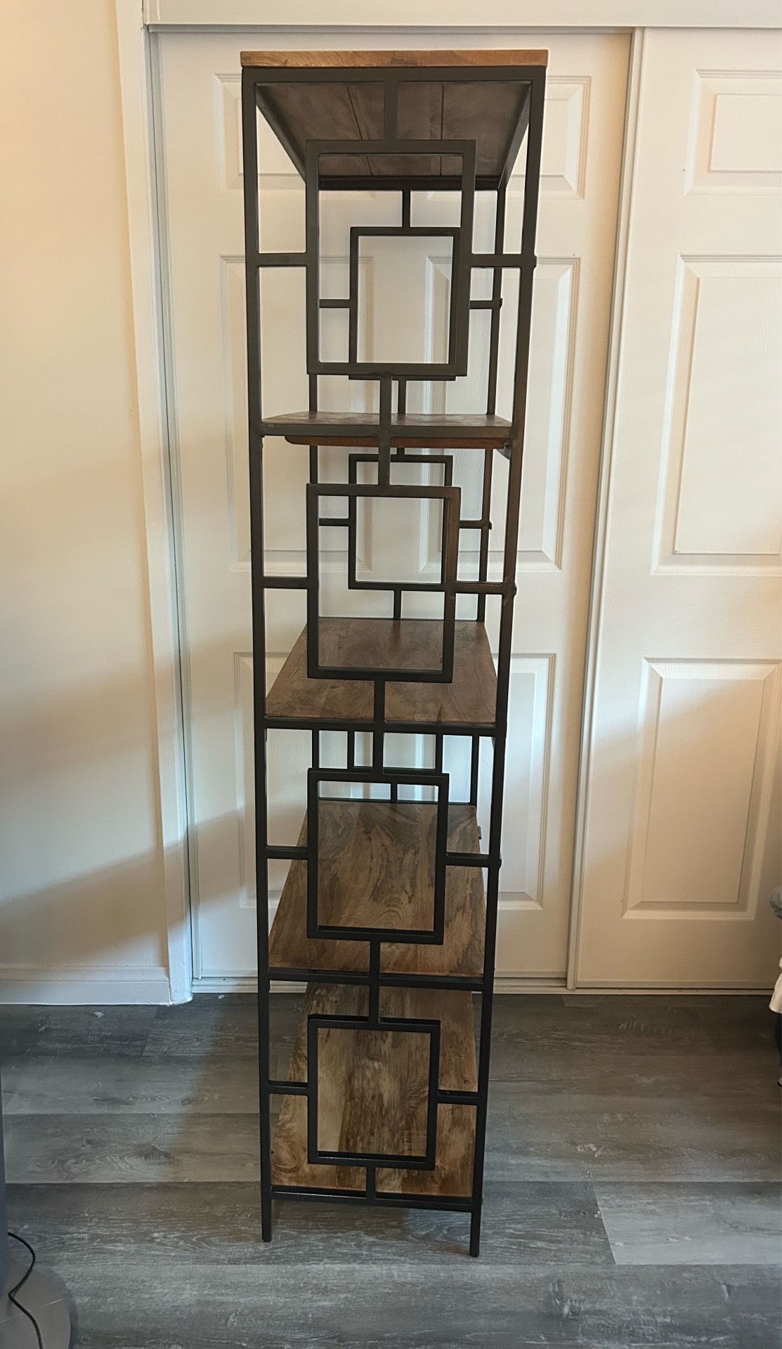 Gorgeous Bookshelf