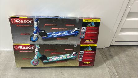 Razor scooters boy and girl. 5 each