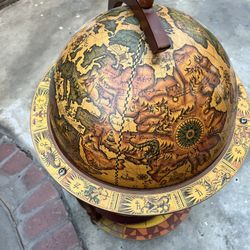 Vintage Global Ice World Container 