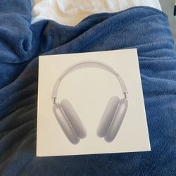 Apple AirPods Max Wireless Over-Ear Headset - Silver - (Sealed)