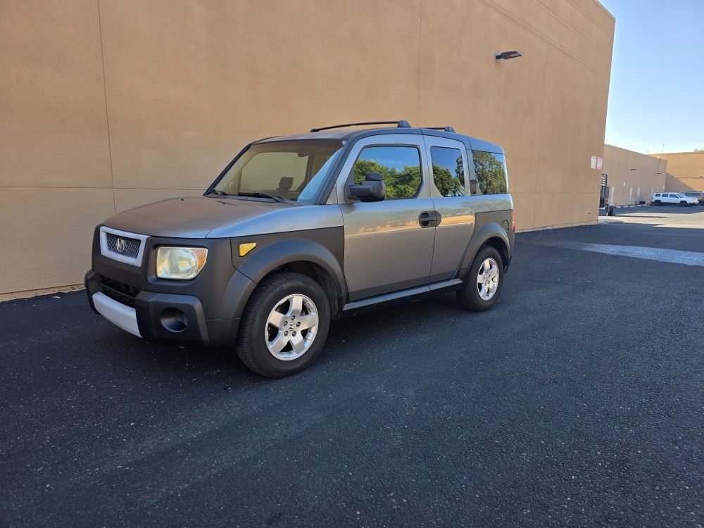 2005 Honda Element