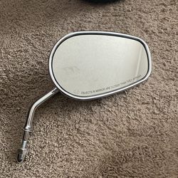 Right Harley Davidson OEM Original Chrome Mirror L E11 001084 Single