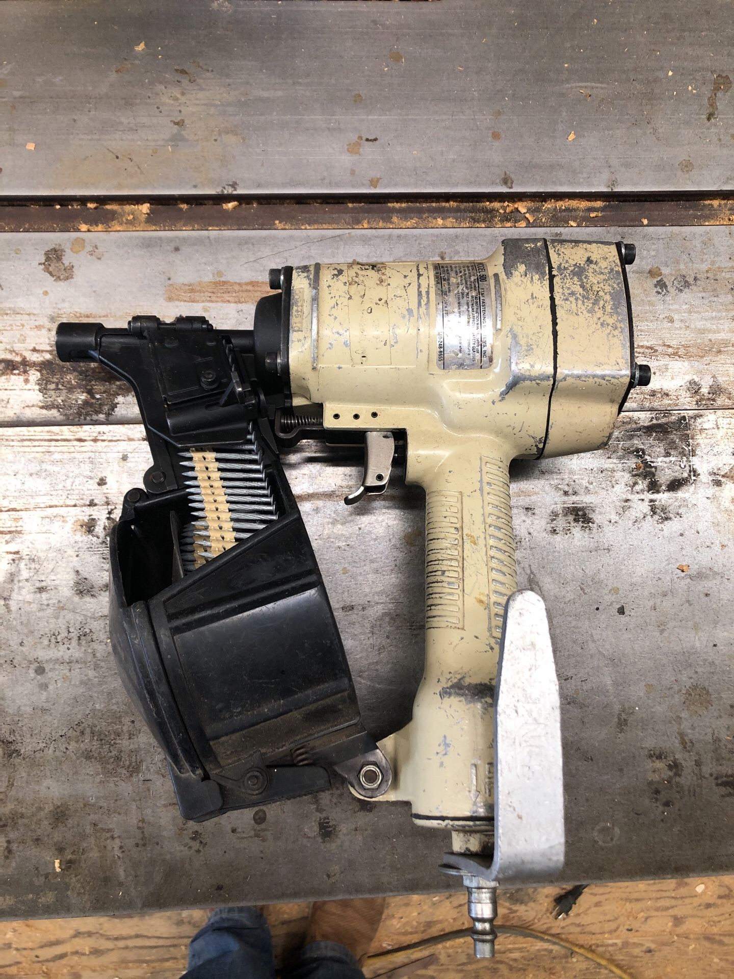 ET&F nail gun for Hardiplank into steel studs