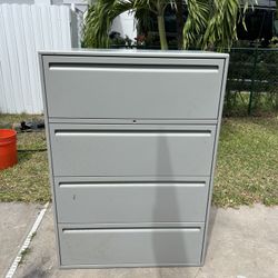 Lateral file cabinet 🗄️ 