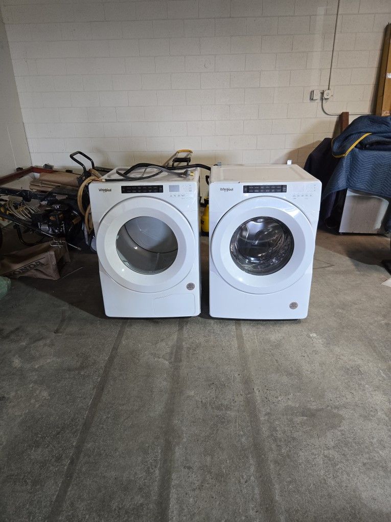 Washer & Dryer Set