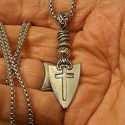 Beautiful Stainless Steel Pendant Necklace