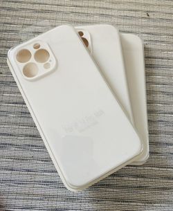 iPhone 14 Pro Max White Silicone Case