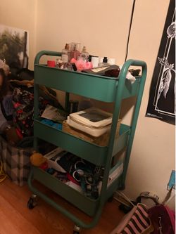 Green utility cart