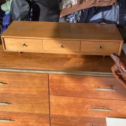 1950s desktop three drawer small chest attributed to George Nelson