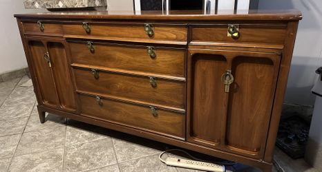 Mid-Century modern “White Co” Walnut Credenza