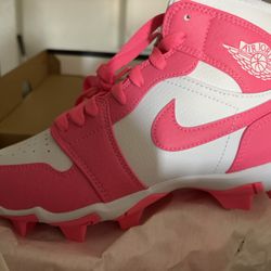 Girl Cleat For Baseball 