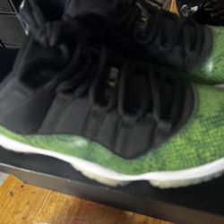 Jordan 11 Low Snake skin ( 2013 Release)